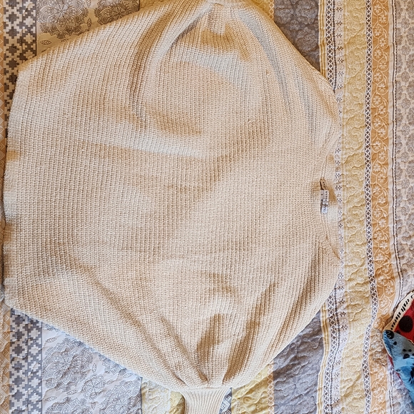 HYFVE, Women's Small Cream Sweater - Picture 8 of 10